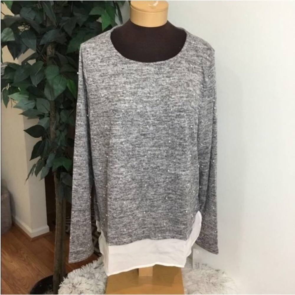 Croft & Barrow mock layer long sleeve top Woman’s XXL gray & white